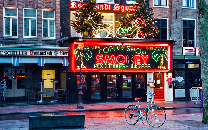 Кофешоп в Амстердамі фото