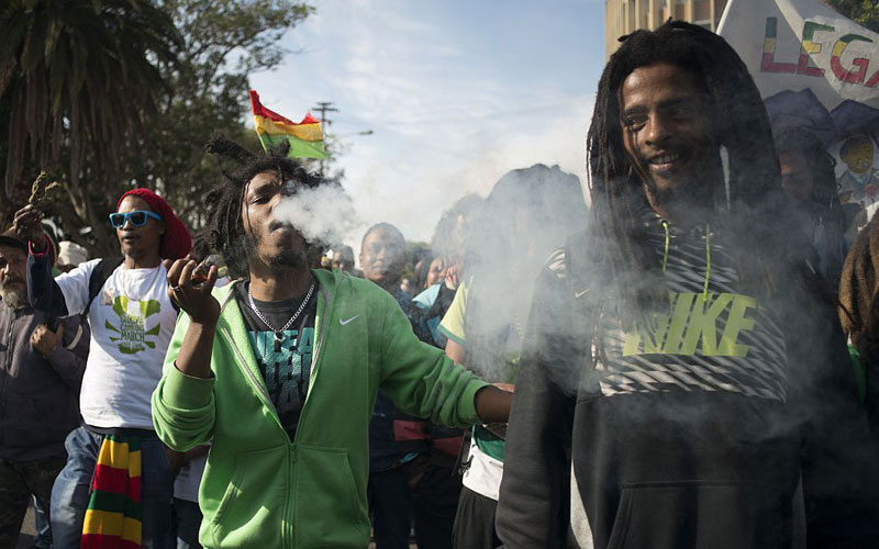 марш за марихуану в кейптауне юар фото